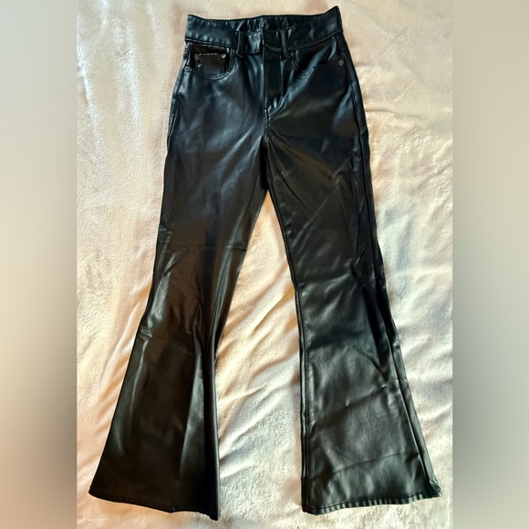 American Eagle Outfitters Shiny Black Faux Leather Pants - Picture 3 of 9